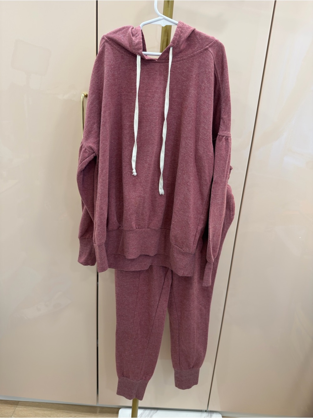 Universal Thread Mauve Pullover Hoodie & Jogger Set